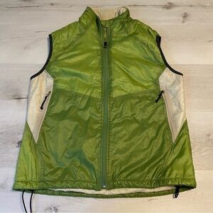 REI Lightweight Zip Front Vest, Green and Cream, Size Medium